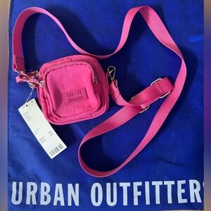 Urban Outfitters SUPER CUTE Vibrant Pink Mini Crossbody Bag NWT
